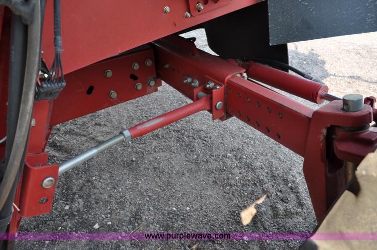 image for item A5991 2005 Case IH 2388 combine