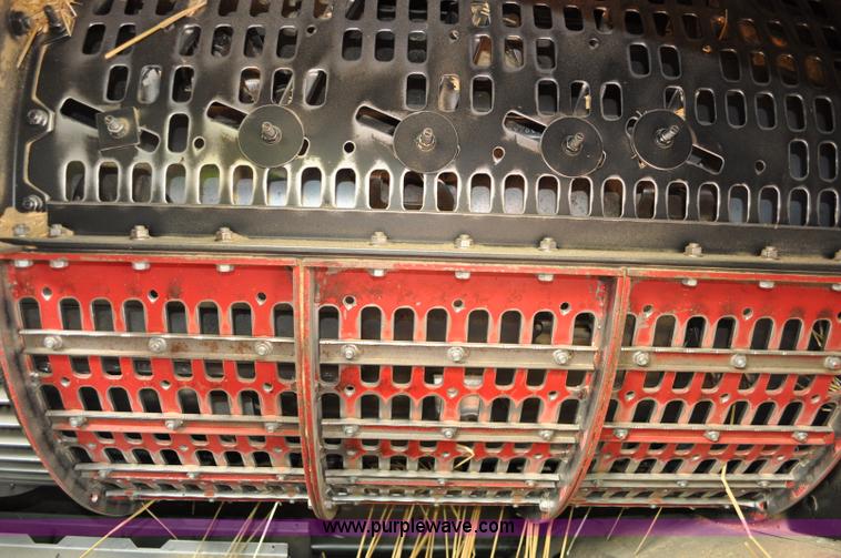 image for item A5991 2005 Case IH 2388 combine