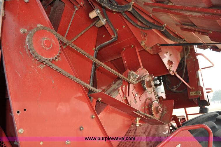 image for item A5991 2005 Case IH 2388 combine