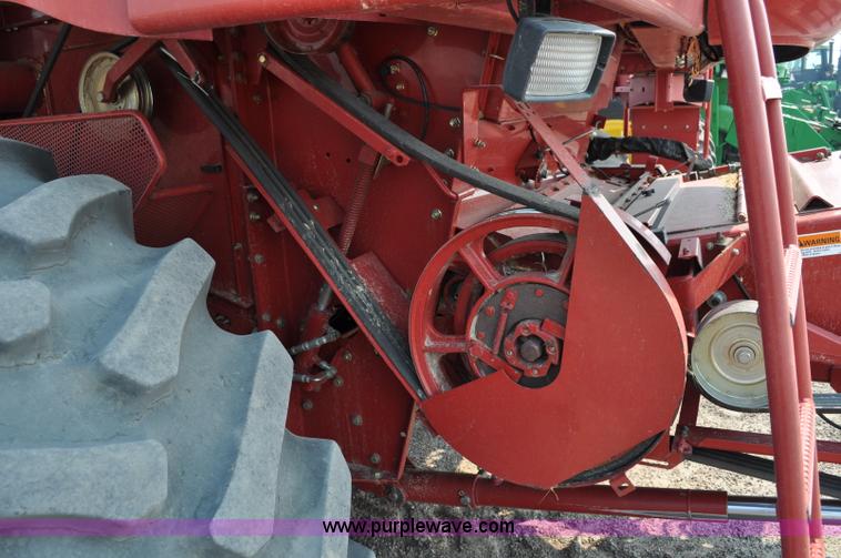 image for item A5991 2005 Case IH 2388 combine