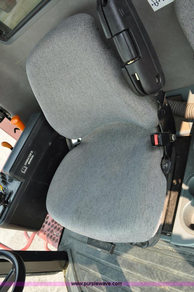 image for item A5991 2005 Case IH 2388 combine