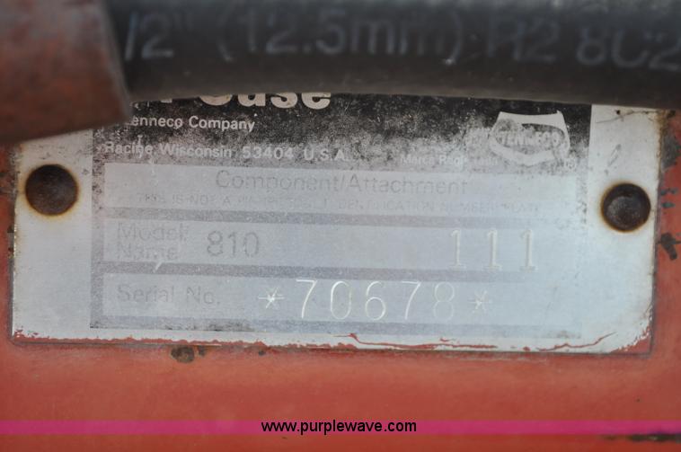 image for item A5993 1985 Case IH 810 pickup header