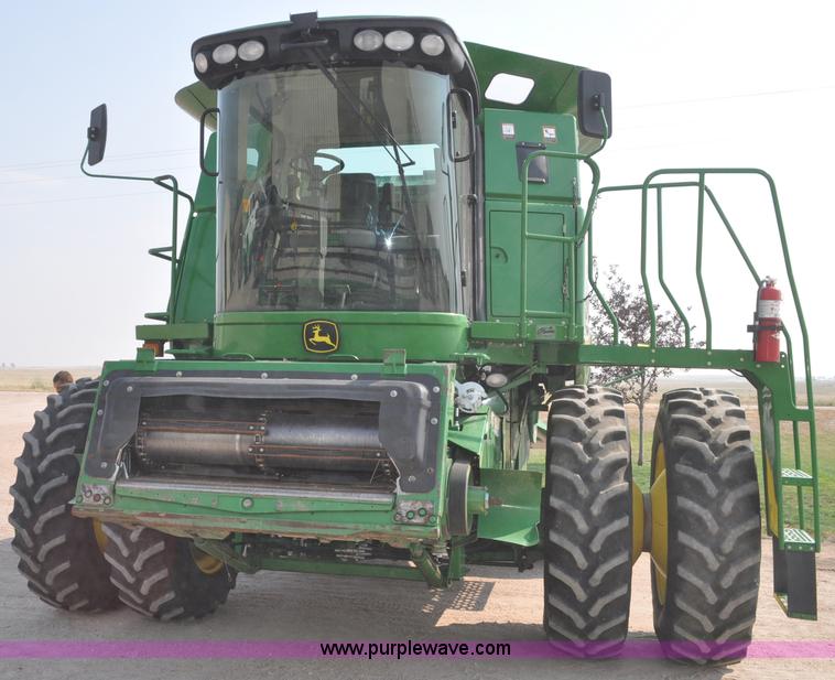 image for item A5994 2008 John Deere 9870 STS combine