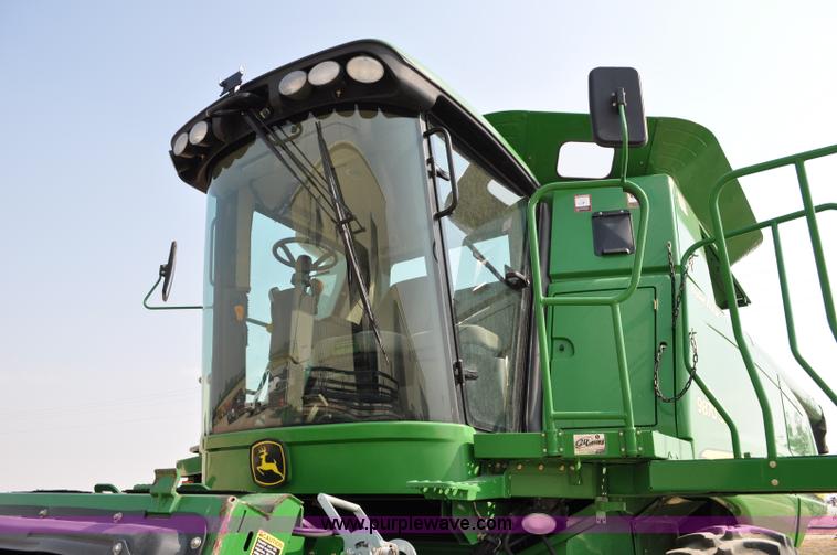 image for item A5994 2008 John Deere 9870 STS combine