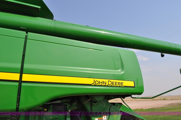 image for item A5994 2008 John Deere 9870 STS combine