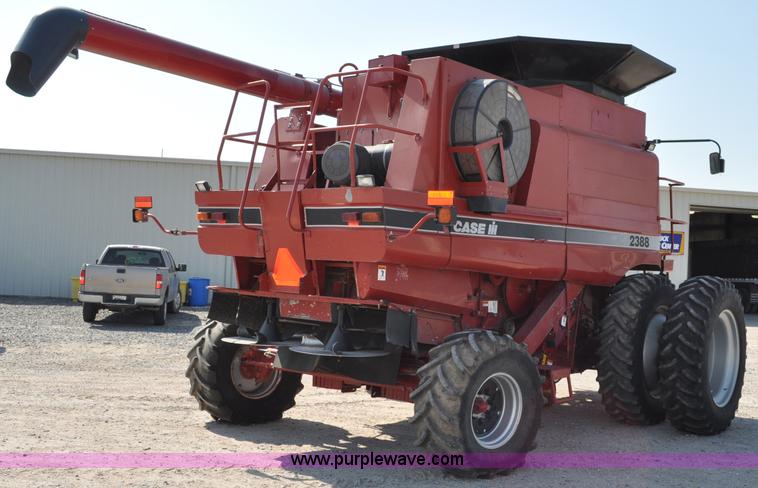 image for item A5995 2004 Case IH 2388 combine