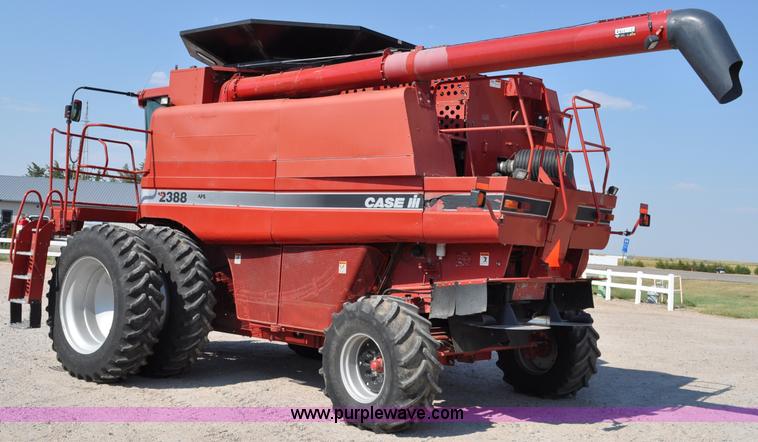 image for item A5995 2004 Case IH 2388 combine