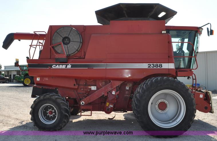 image for item A5995 2004 Case IH 2388 combine