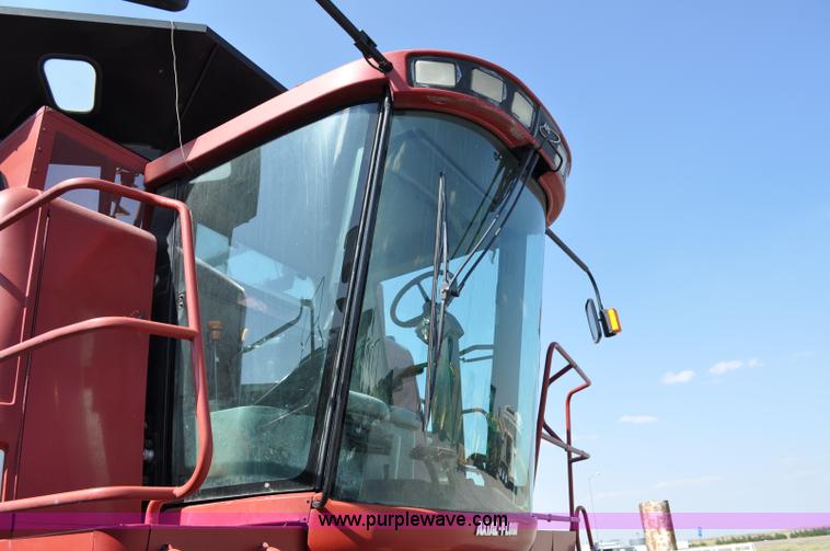 image for item A5995 2004 Case IH 2388 combine