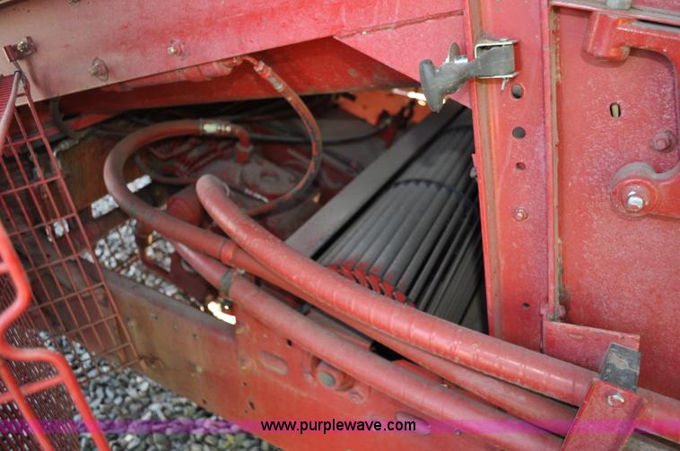 image for item A5995 2004 Case IH 2388 combine