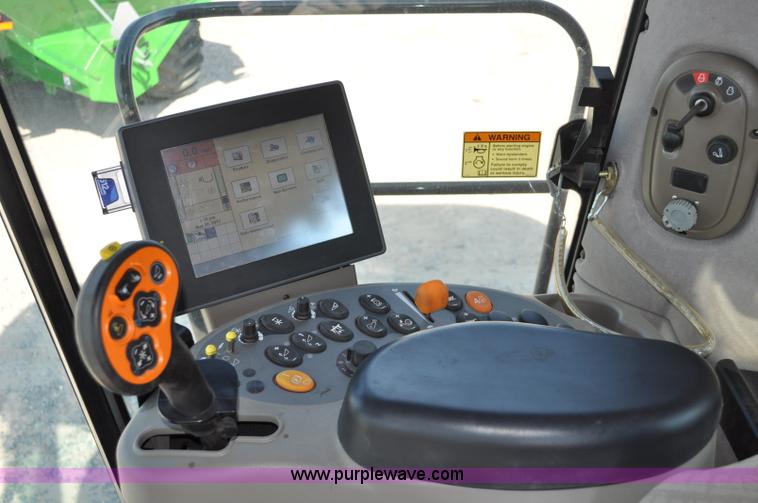 image for item A5996 2008 Case IH 8010 combine