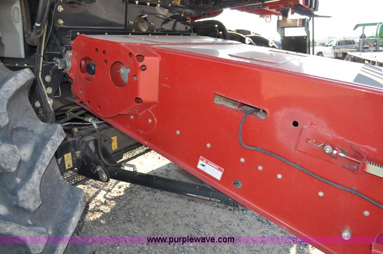 image for item A5996 2008 Case IH 8010 combine