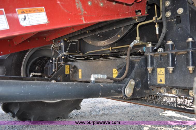 image for item A5996 2008 Case IH 8010 combine