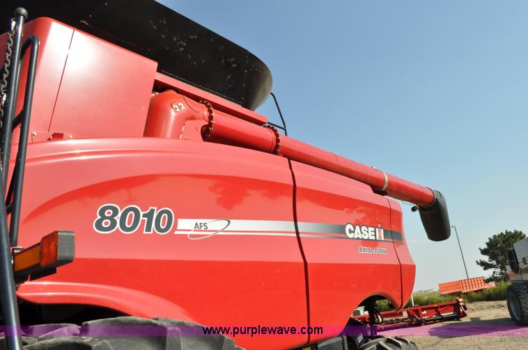 image for item A5996 2008 Case IH 8010 combine