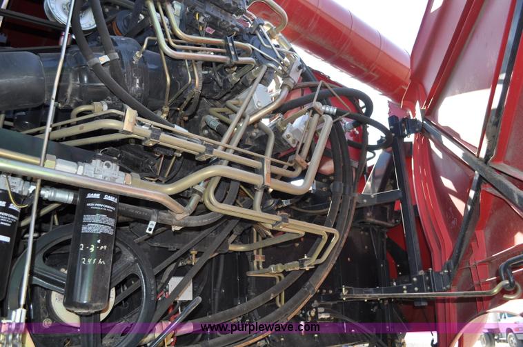 image for item A5996 2008 Case IH 8010 combine