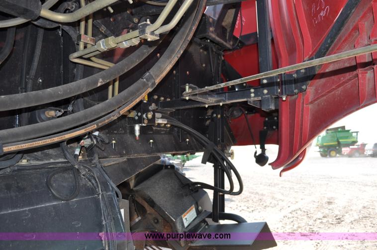 image for item A5996 2008 Case IH 8010 combine