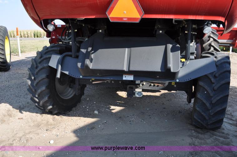 image for item A5996 2008 Case IH 8010 combine