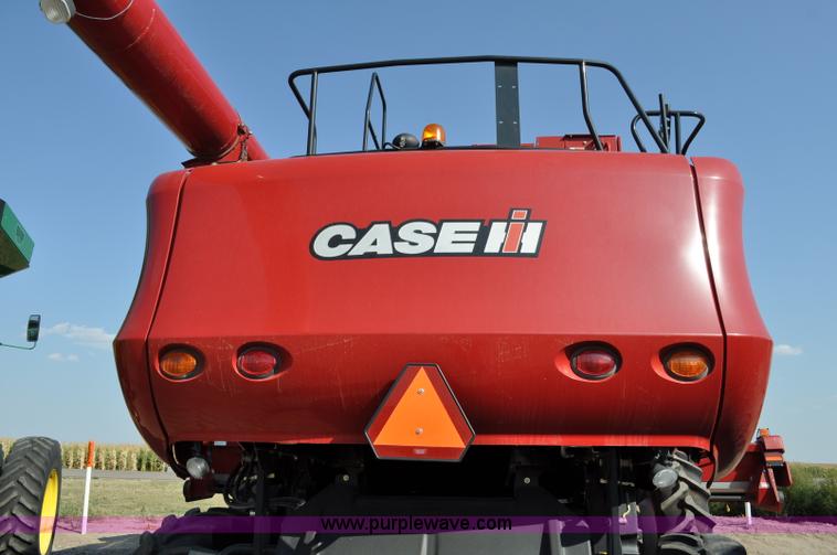 image for item A5996 2008 Case IH 8010 combine