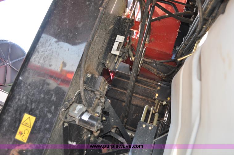 image for item A5996 2008 Case IH 8010 combine