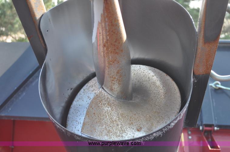 image for item A5996 2008 Case IH 8010 combine