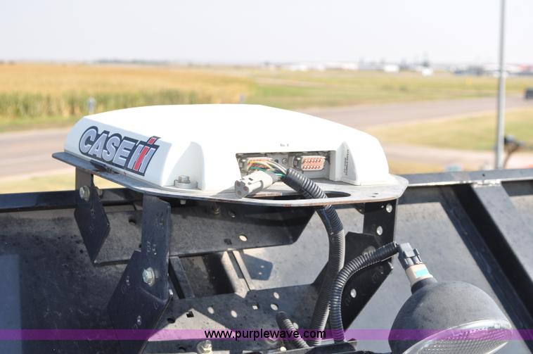 image for item A5996 2008 Case IH 8010 combine