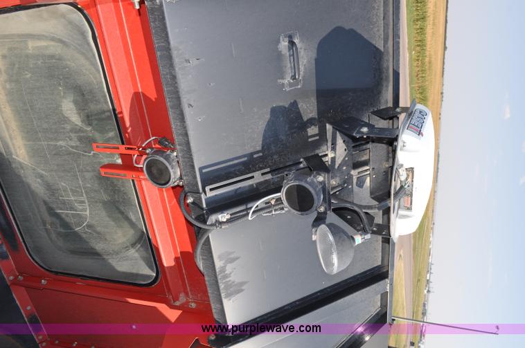 image for item A5996 2008 Case IH 8010 combine