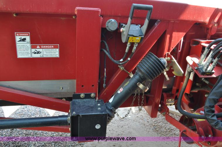 image for item A5997 2008 Case IH 2412 corn header