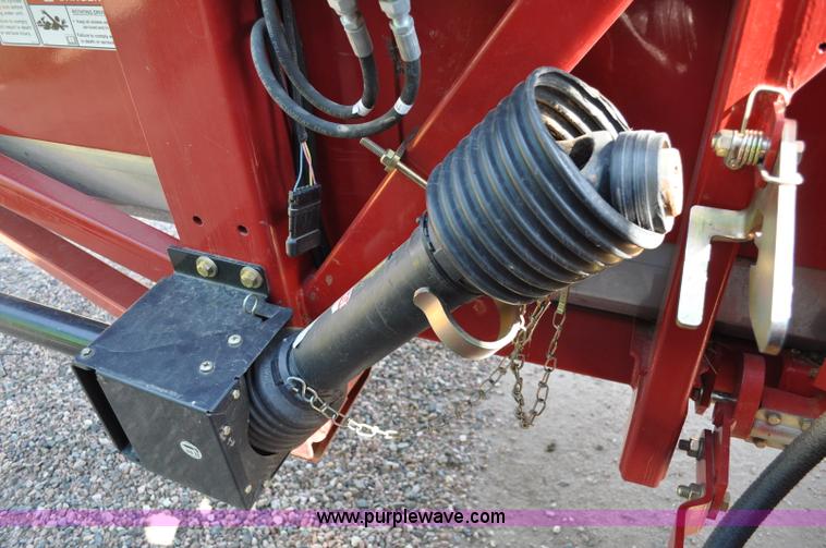 image for item A5997 2008 Case IH 2412 corn header