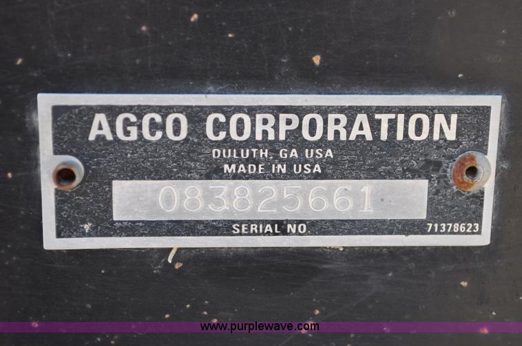 image for item A5999 1999 AGCO Gleaner corn header