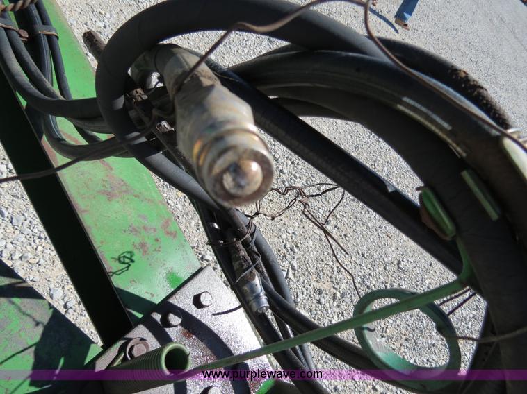 image for item B2477 1999 John Deere 610 32' chisel