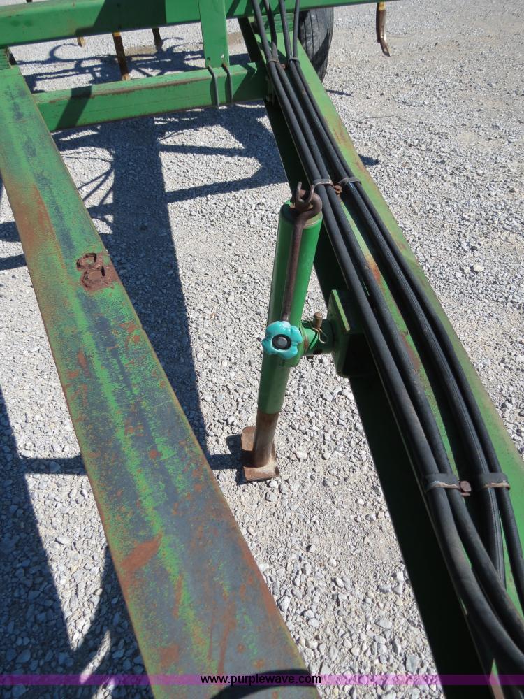 image for item B2477 1999 John Deere 610 32' chisel