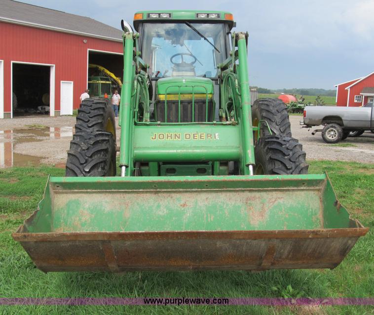 image for item B2855 1996 John Deere 7800 MFWD tractor