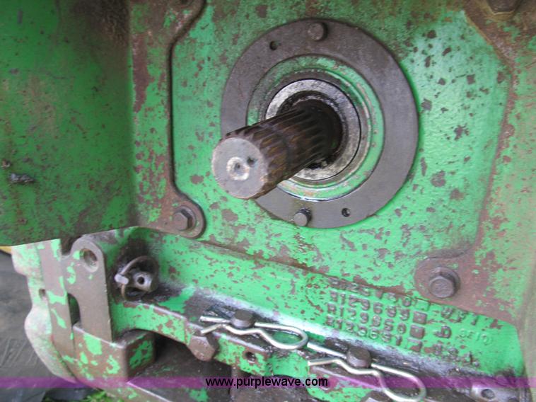 image for item B2855 1996 John Deere 7800 MFWD tractor