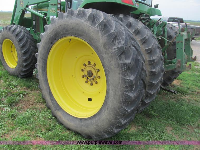 image for item B2855 1996 John Deere 7800 MFWD tractor