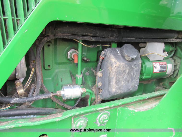 image for item B2855 1996 John Deere 7800 MFWD tractor