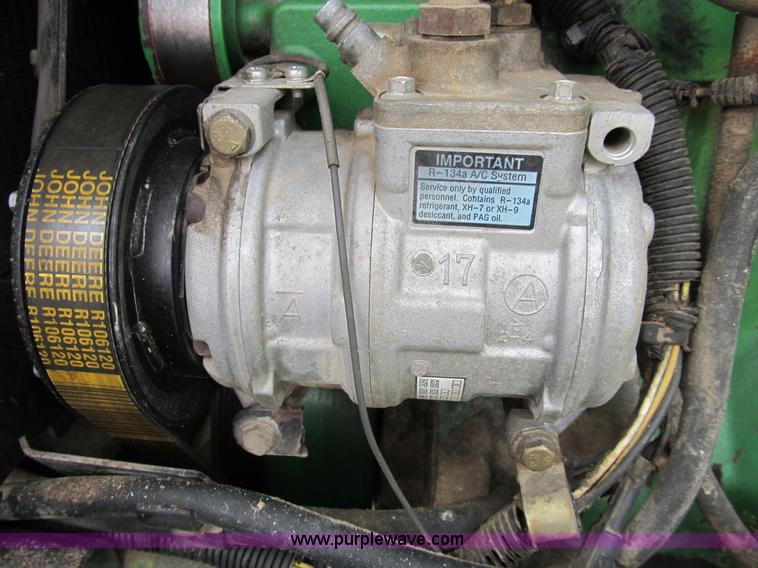 image for item B2855 1996 John Deere 7800 MFWD tractor