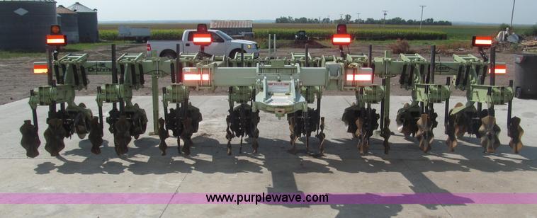 image for item B5217 2007 Orthman 1 tRIPr strip tiller