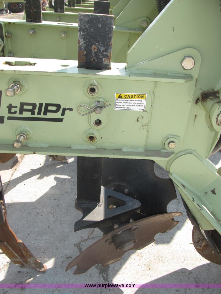 image for item B5217 2007 Orthman 1 tRIPr strip tiller