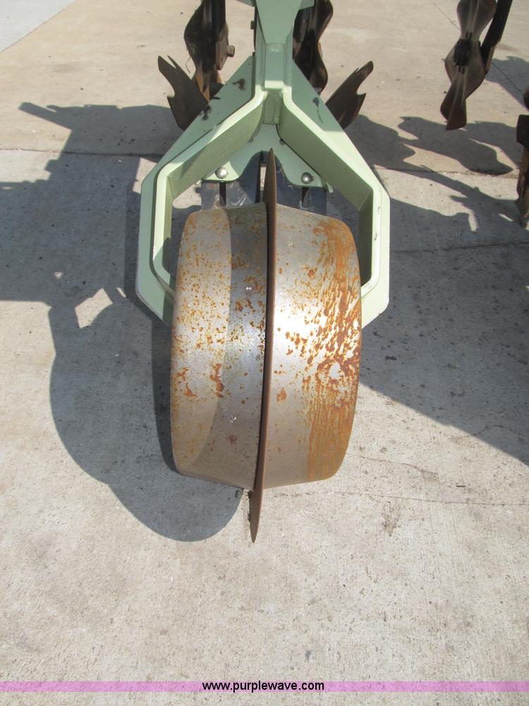 image for item B5217 2007 Orthman 1 tRIPr strip tiller