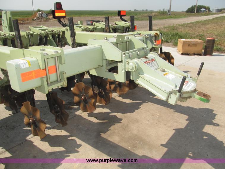 image for item B5217 2007 Orthman 1 tRIPr strip tiller