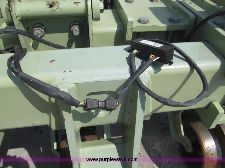 image for item B5217 2007 Orthman 1 tRIPr strip tiller