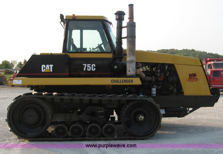 image for item B6392 1994 Caterpillar Challenger 75C tractor