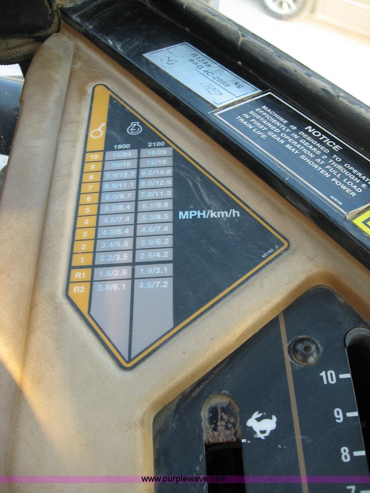 image for item B6392 1994 Caterpillar Challenger 75C tractor