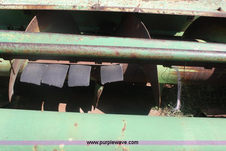 image for item B6889 Owatonna 270 self-propelled swather