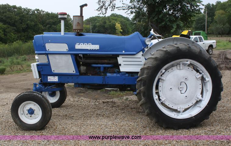 image for item B6934 1963 Ford 6000 tractor