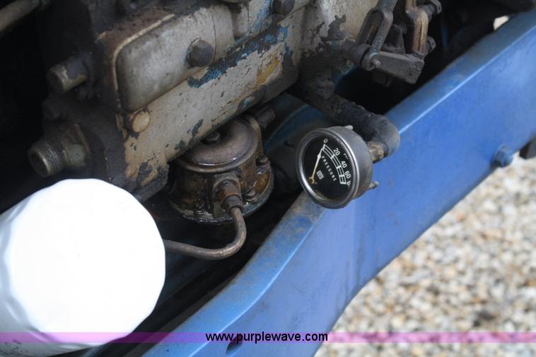 image for item B6934 1963 Ford 6000 tractor