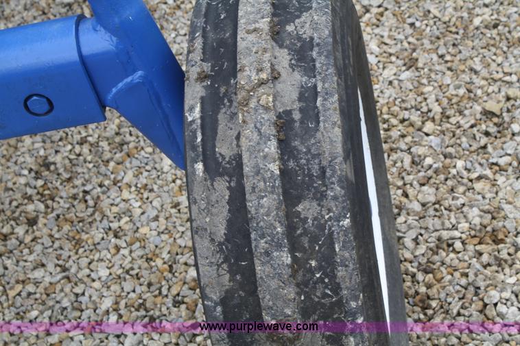 image for item B6934 1963 Ford 6000 tractor