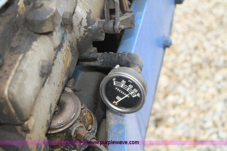 image for item B6934 1963 Ford 6000 tractor