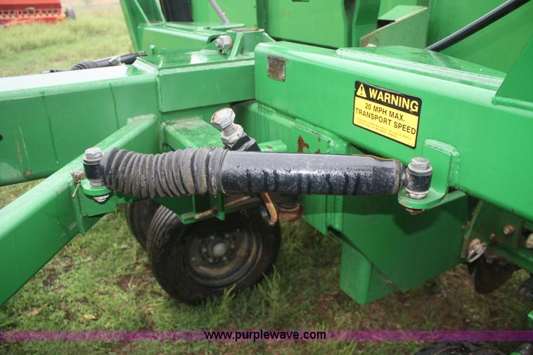 image for item B6985 Great Plains Solid Stand 15 No-Till drill