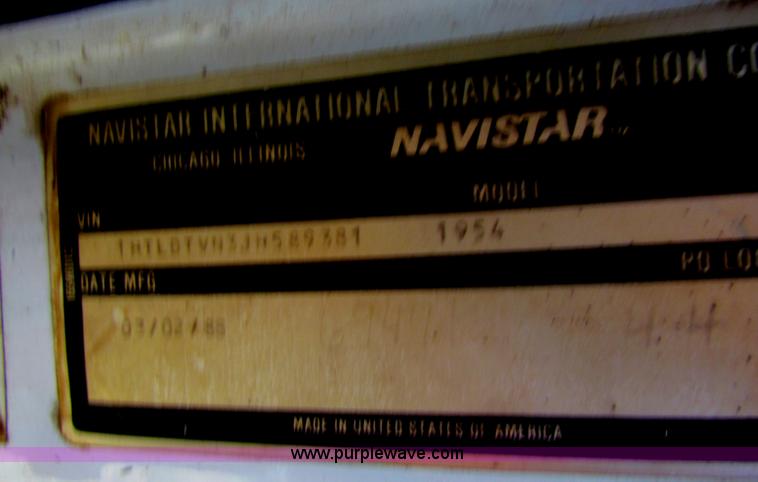 image for item B7460 1989 Loral International S1900 Easy-Rider 2000 dry floater